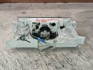 bontott MITSUBISHI CARISMA Fűtéskapcsoló (Nem klímás)