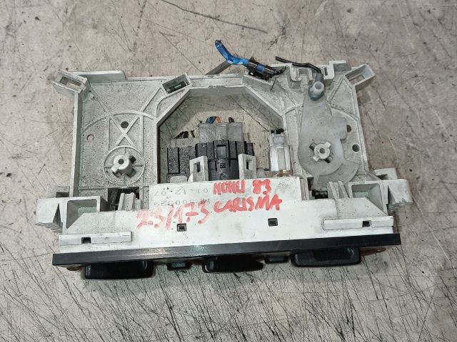 bontott MITSUBISHI CARISMA Fűtéskapcsoló (Nem klímás)