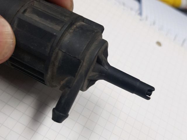 bontott MITSUBISHI CARISMA Hátsó Ablakmosó Szivattyú