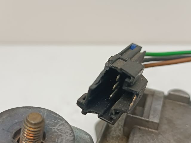 bontott MITSUBISHI CARISMA Hátsó Ablaktörlő Motor