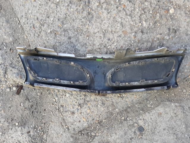 bontott MITSUBISHI CARISMA Hűtőrács