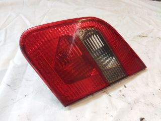 bontott MITSUBISHI CARISMA Jobb Belső Hátsó Lámpa