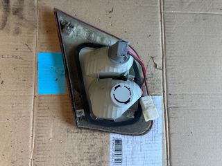 bontott MITSUBISHI CARISMA Jobb Belső Hátsó Lámpa