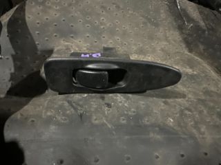 bontott MITSUBISHI CARISMA Jobb első Ablakemelő Kapcsoló