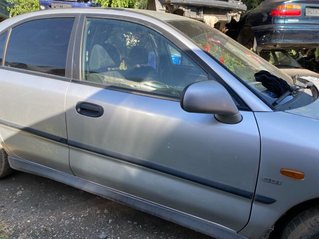 bontott MITSUBISHI CARISMA Jobb első Ajtó (Üres lemez)