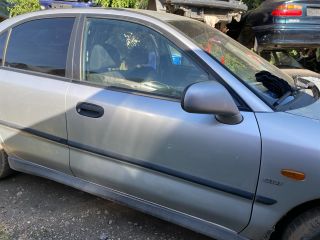 bontott MITSUBISHI CARISMA Jobb első Ajtó (Üres lemez)