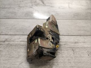 bontott MITSUBISHI CARISMA Jobb első Ajtózár