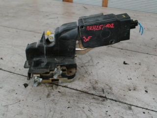 bontott MITSUBISHI CARISMA Jobb első Ajtózár