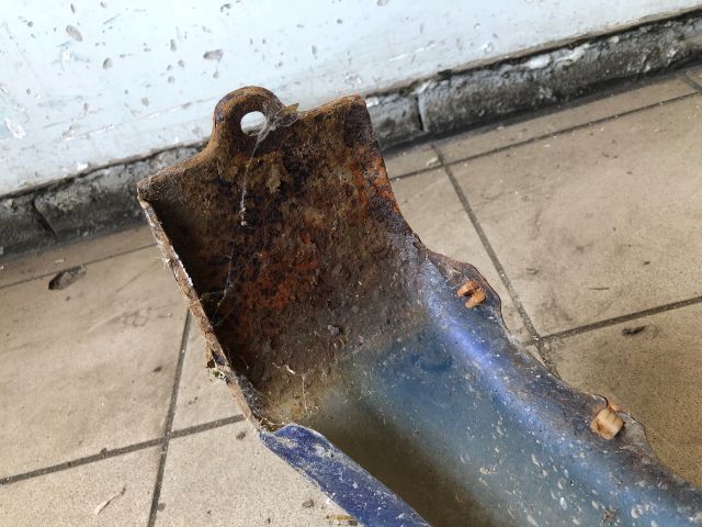 bontott MITSUBISHI CARISMA Jobb első Sárvédő