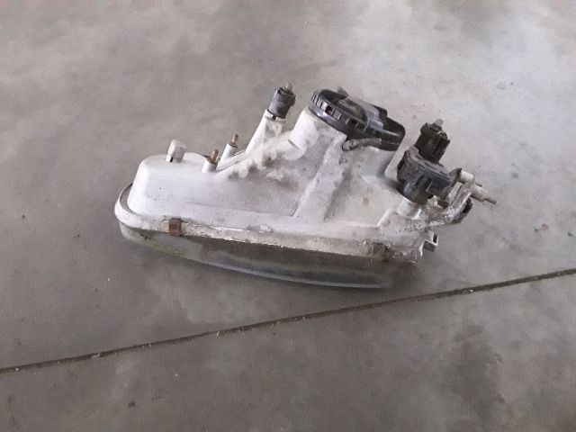 bontott MITSUBISHI CARISMA Jobb Fényszóró