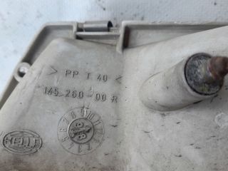 bontott MITSUBISHI CARISMA Jobb Fényszóró