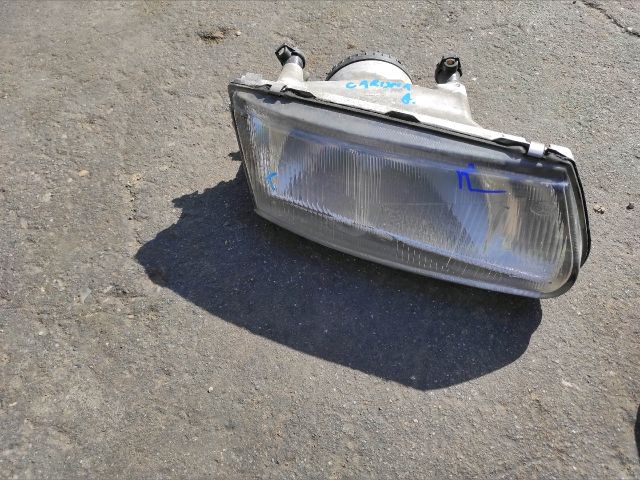 bontott MITSUBISHI CARISMA Jobb Fényszóró