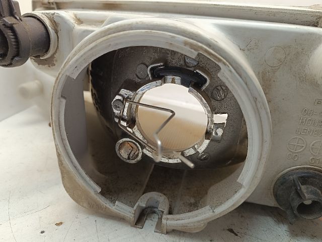 bontott MITSUBISHI CARISMA Jobb Fényszóró