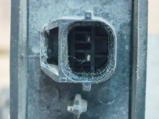 bontott MITSUBISHI CARISMA Jobb hátsó Ajtózár