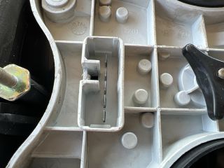 bontott MITSUBISHI CARISMA Jobb Hátsó Lámpa