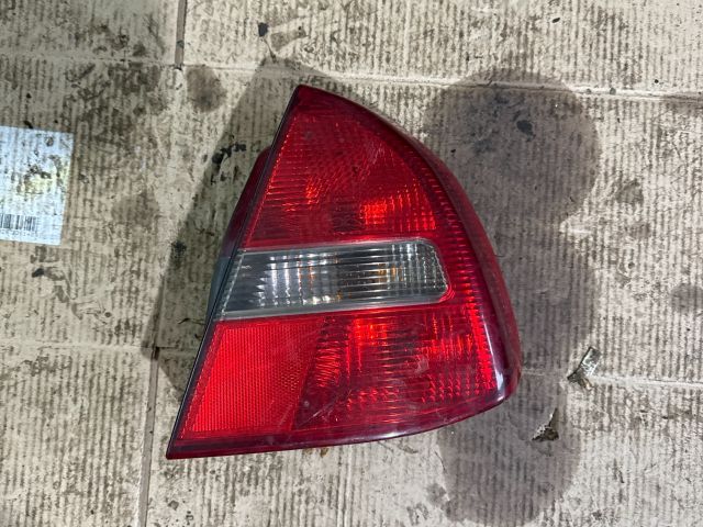bontott MITSUBISHI CARISMA Jobb Külső Hátsó Lámpa