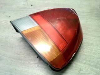 bontott MITSUBISHI CARISMA Jobb Külső Hátsó Lámpa