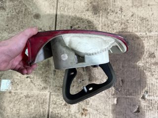 bontott MITSUBISHI CARISMA Jobb Külső Hátsó Lámpa