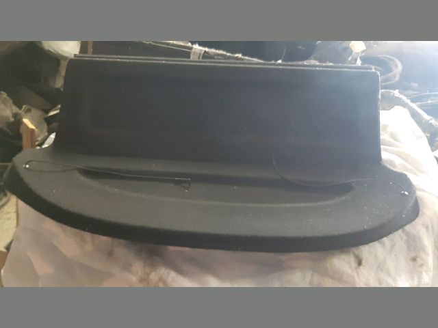 bontott MITSUBISHI CARISMA Kalaptartó