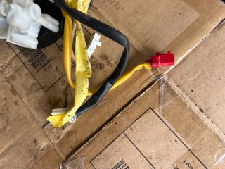 bontott MITSUBISHI CARISMA Légzsák Átvezető Szalagkábel