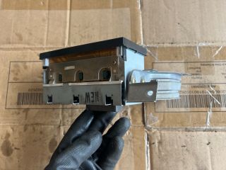 bontott MITSUBISHI CARISMA Multifunkciós Kijelző