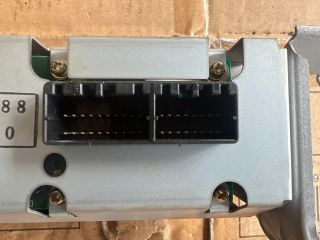 bontott MITSUBISHI CARISMA Multifunkciós Kijelző