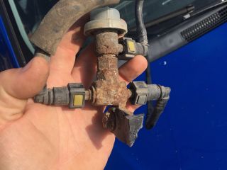 bontott MITSUBISHI CARISMA Tankszellőztető Szelep