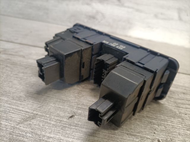 bontott MITSUBISHI CARISMA Tükör Kapcsoló