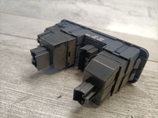 bontott MITSUBISHI CARISMA Tükör Kapcsoló