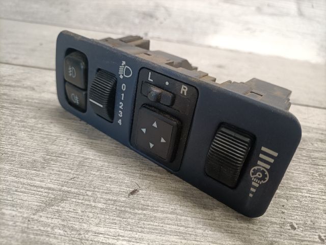 bontott MITSUBISHI CARISMA Tükör Kapcsoló