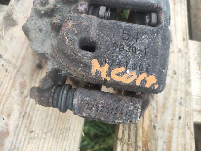 bontott MITSUBISHI COLT Bal első Féknyereg Munkahengerrel