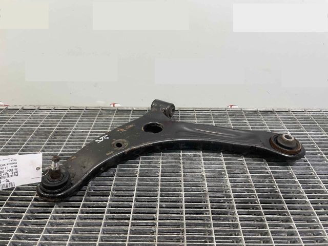 bontott MITSUBISHI COLT Bal első Lengőkar