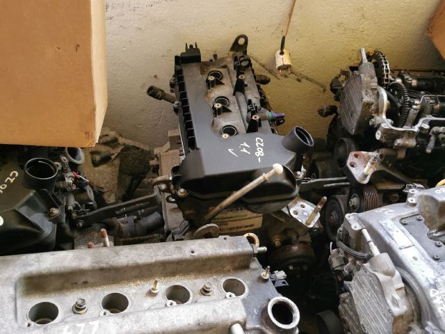 bontott MITSUBISHI COLT Komplett Motor (Segédberendezésekkel)