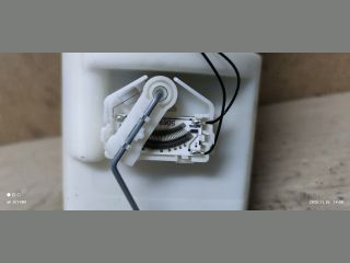 bontott MITSUBISHI COLT Üzemanyag Szivattyú