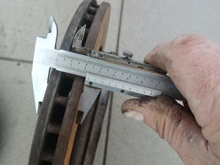 bontott MITSUBISHI COLT Első Pár Féktárcsa