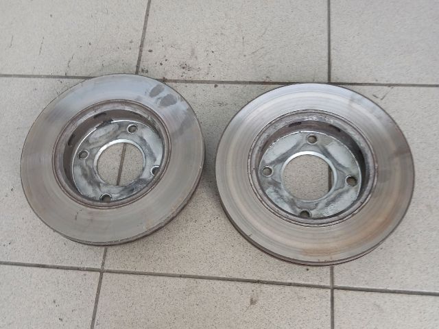 bontott MITSUBISHI COLT Első Pár Féktárcsa