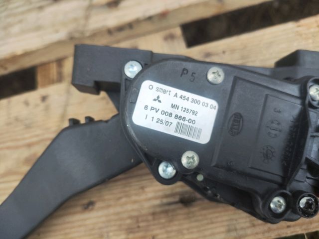 bontott MITSUBISHI COLT Gázpedál (Elektromos)