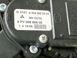 bontott MITSUBISHI COLT Gázpedál (Elektromos)