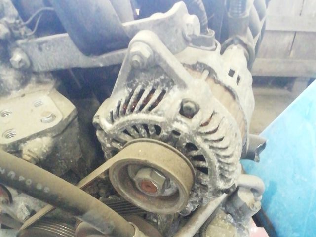 bontott MITSUBISHI COLT Generátor