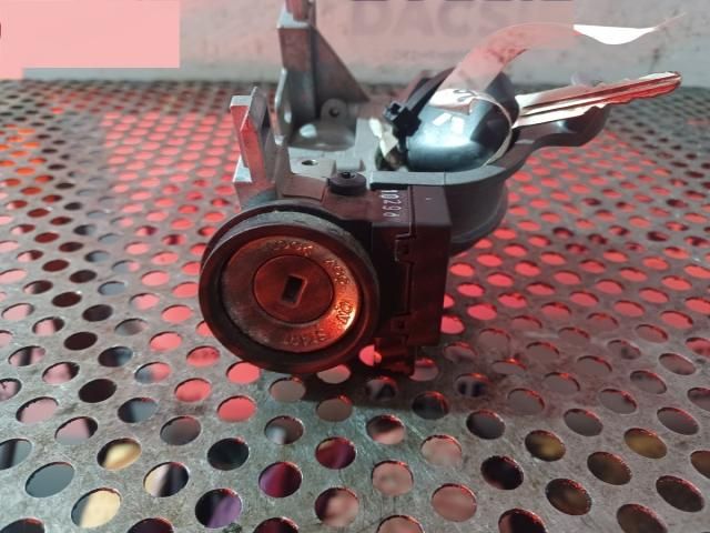 bontott MITSUBISHI COLT Gyújtáskapcsoló