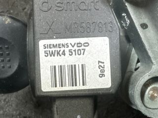 bontott MITSUBISHI COLT Gyújtáskapcsoló