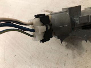 bontott MITSUBISHI COLT Gyújtáskapcsoló