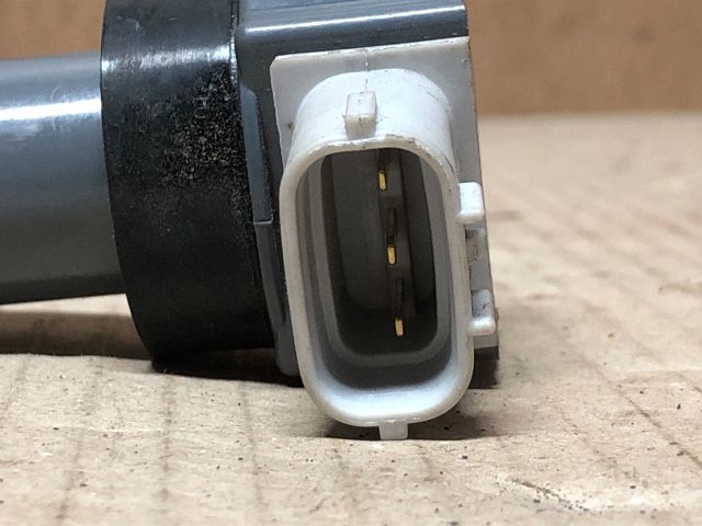 bontott MITSUBISHI COLT Gyújtótrafó