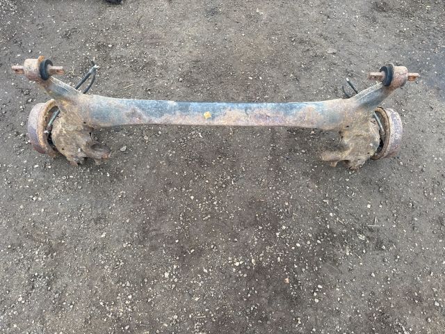 bontott MITSUBISHI COLT Hátsó Híd (Dobfékes)