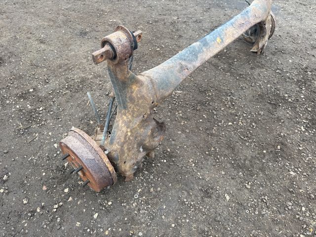 bontott MITSUBISHI COLT Hátsó Híd (Dobfékes)