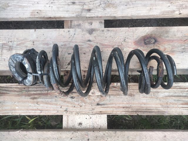 bontott MITSUBISHI COLT Hátsó Rugó Pár