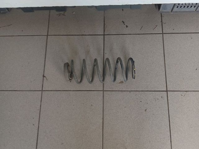 bontott MITSUBISHI COLT Hátsó Rugó