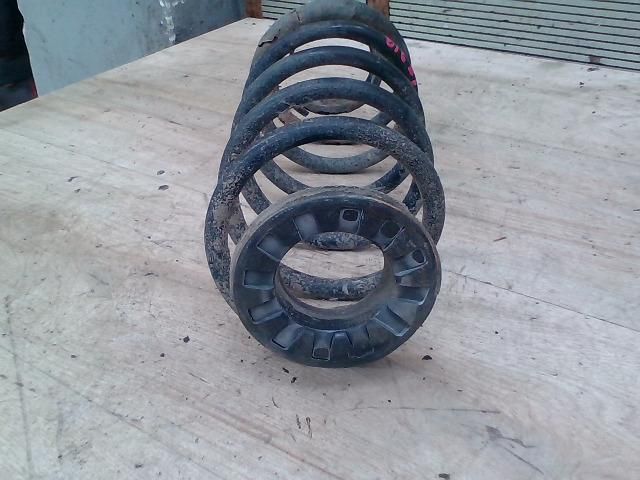 bontott MITSUBISHI COLT Hátsó Rugó