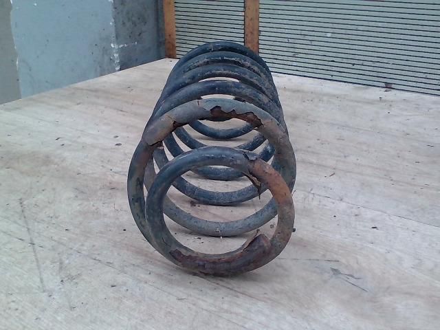 bontott MITSUBISHI COLT Hátsó Rugó