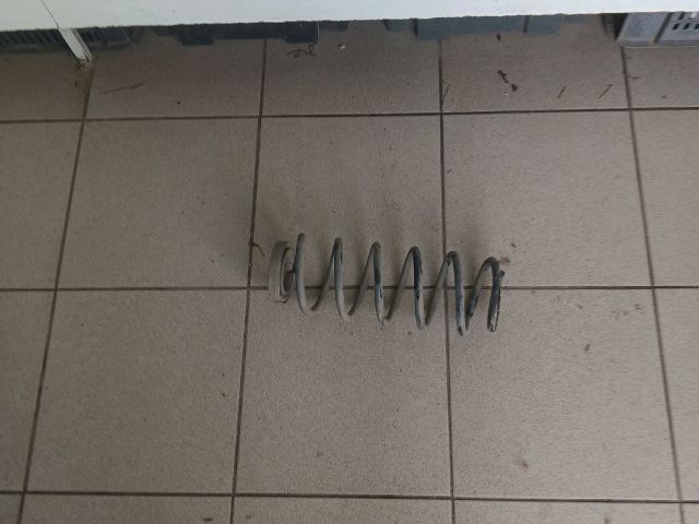 bontott MITSUBISHI COLT Hátsó Rugó